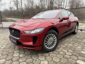 Jaguar I-Pace 13