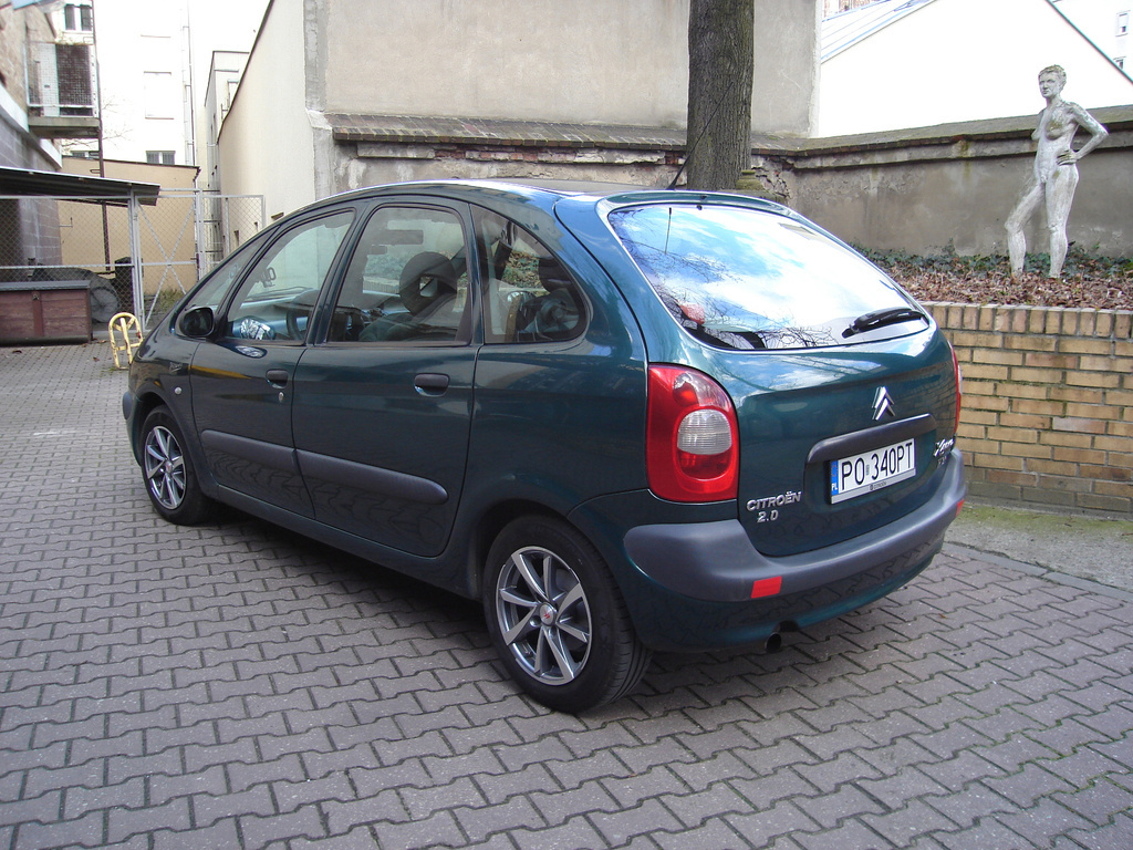 AP Design | Serija e4a9 | 15 col - slika 3