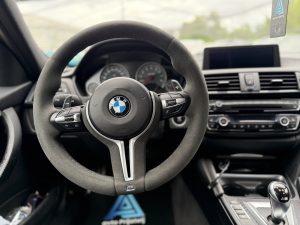BMW M3 25