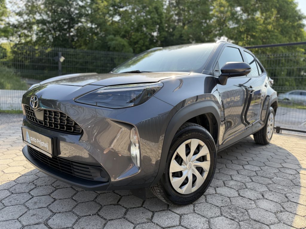 Toyota Yaris Cross 1.5 — 2022 — bencin