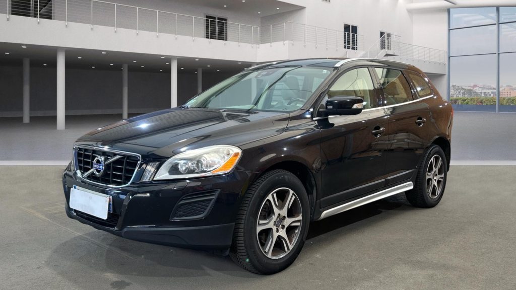 VOLVO XC 60 D5 — 2011 — diesel