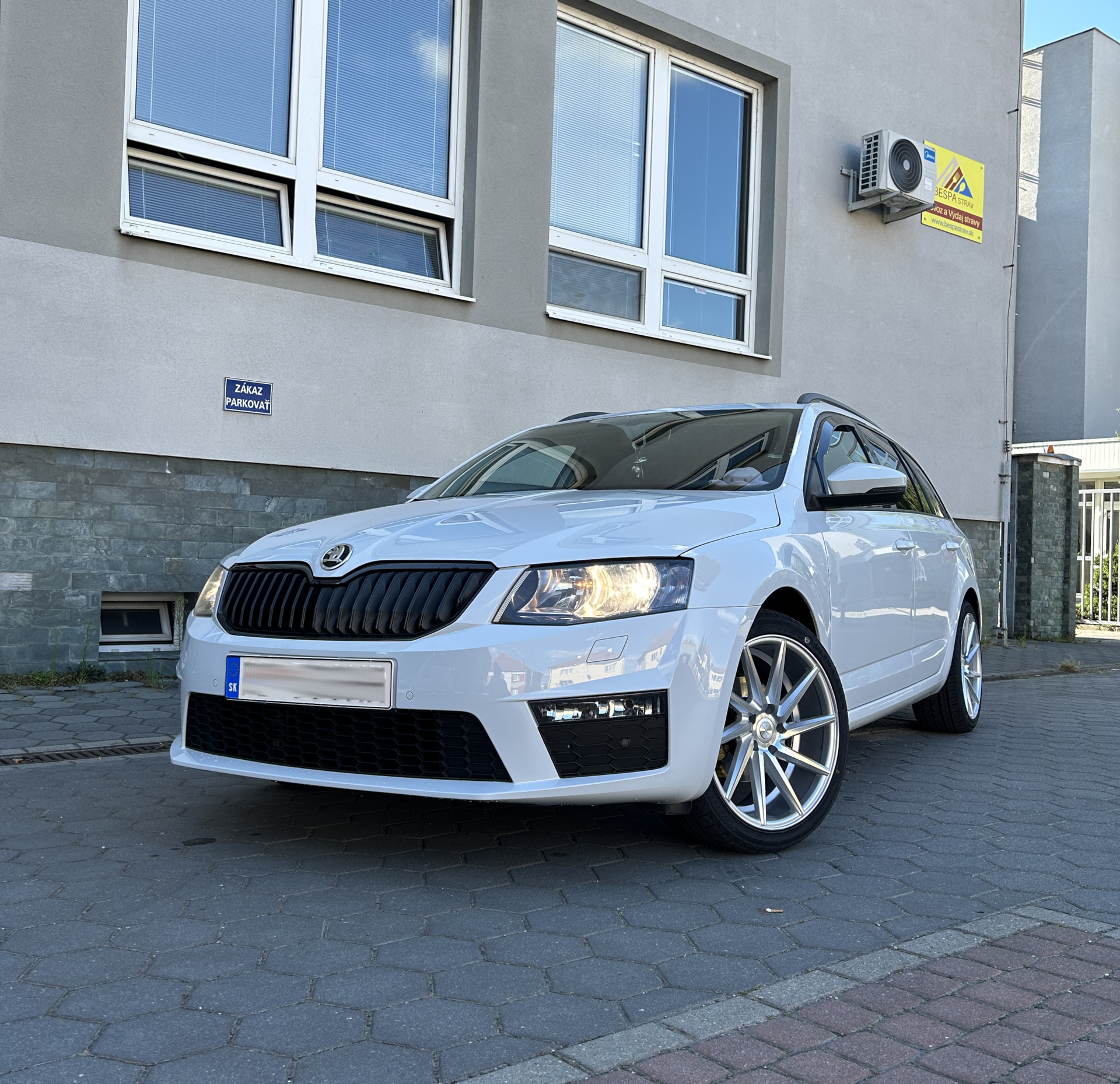 AP Design | Serija 622d | 18 col - slika 2