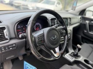 Kia Sportage 1.7 CRDI EX Style 8