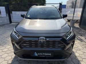 Toyota Rav4 2.5 10