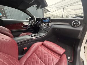 Mercedes-Benz C300 d Coupe 10