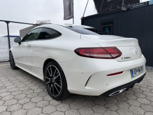 Mercedes-Benz C300 d Coupe 24